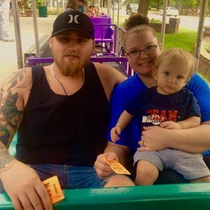 Meet your Posher, Kindra